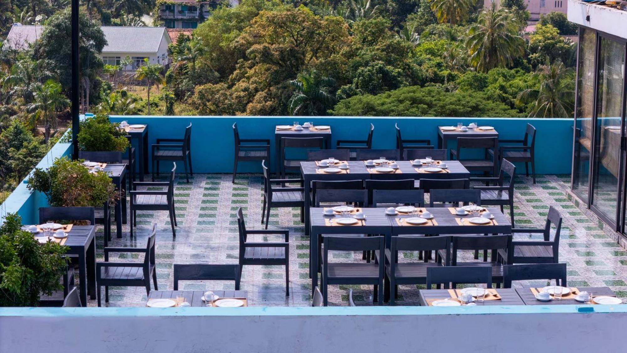 Golden Daisy Hotel Phu Quoc Exterior foto